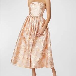 🆕 SHOSHANNA Strapless Floral Jacquard Midi Dress